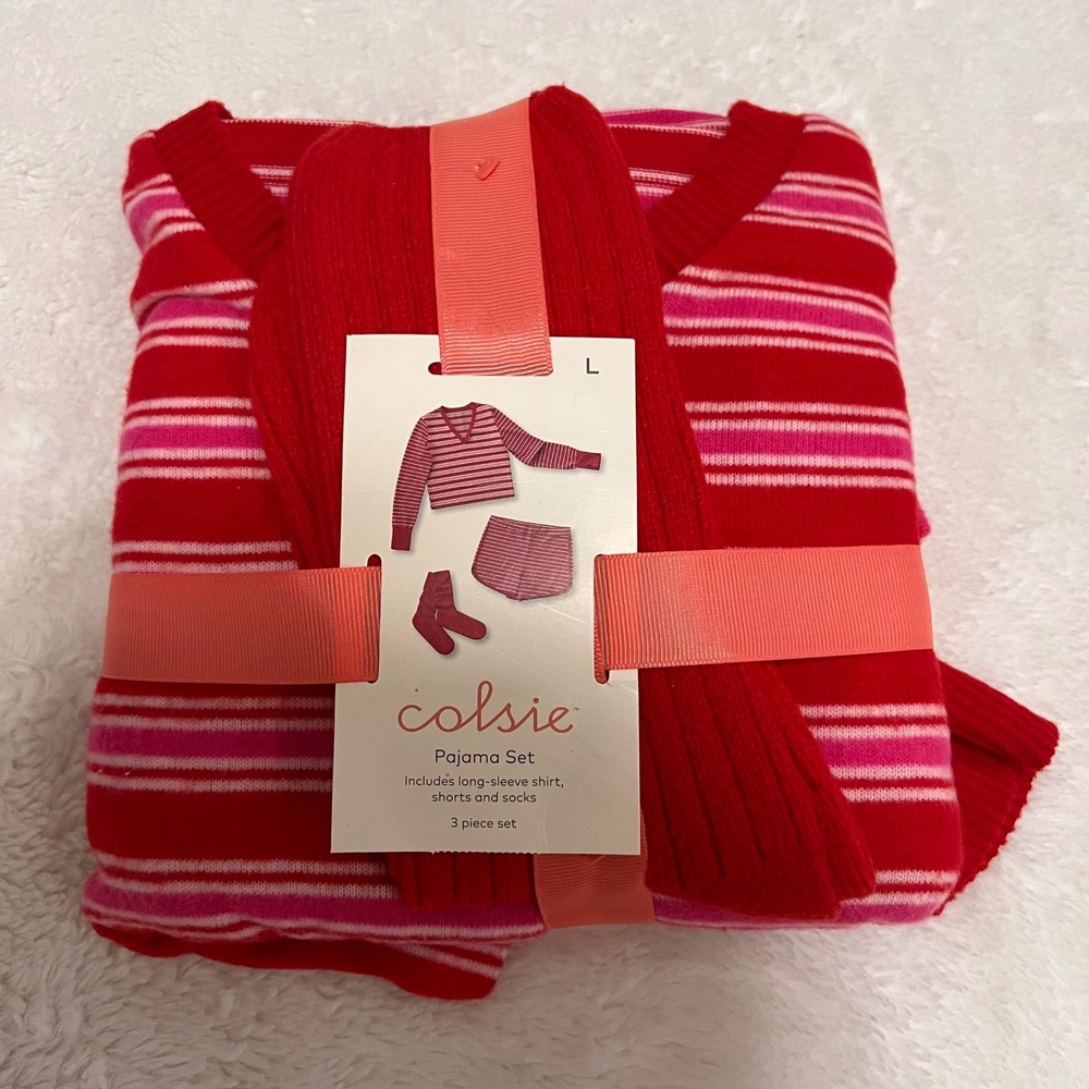 Calsie Red Pink Stripe Pajama Set Long‎ Sleeve Shirt Pants Socks Size Large NWT